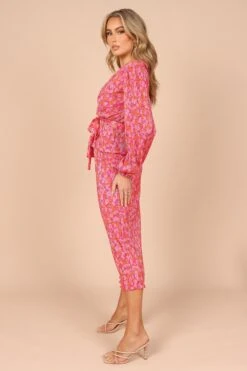 Minelli Pleat Midi Skirt - Hot Pink 15 Minelli Pleat Midi Skirt - Hot Pink -Fashion Dress petal and pup usa bottoms minelli pleat midi skirt hot pink 32264743289009