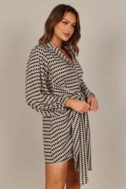 Abbie Wrap Long Sleeve Mini Dress - Black/White -Fashion Dress petal and pup usa dresses abbie wrap long sleeve mini dress black white 33288962343089