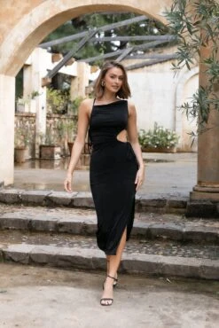 Andean Side Cutout Midi Dress - Black