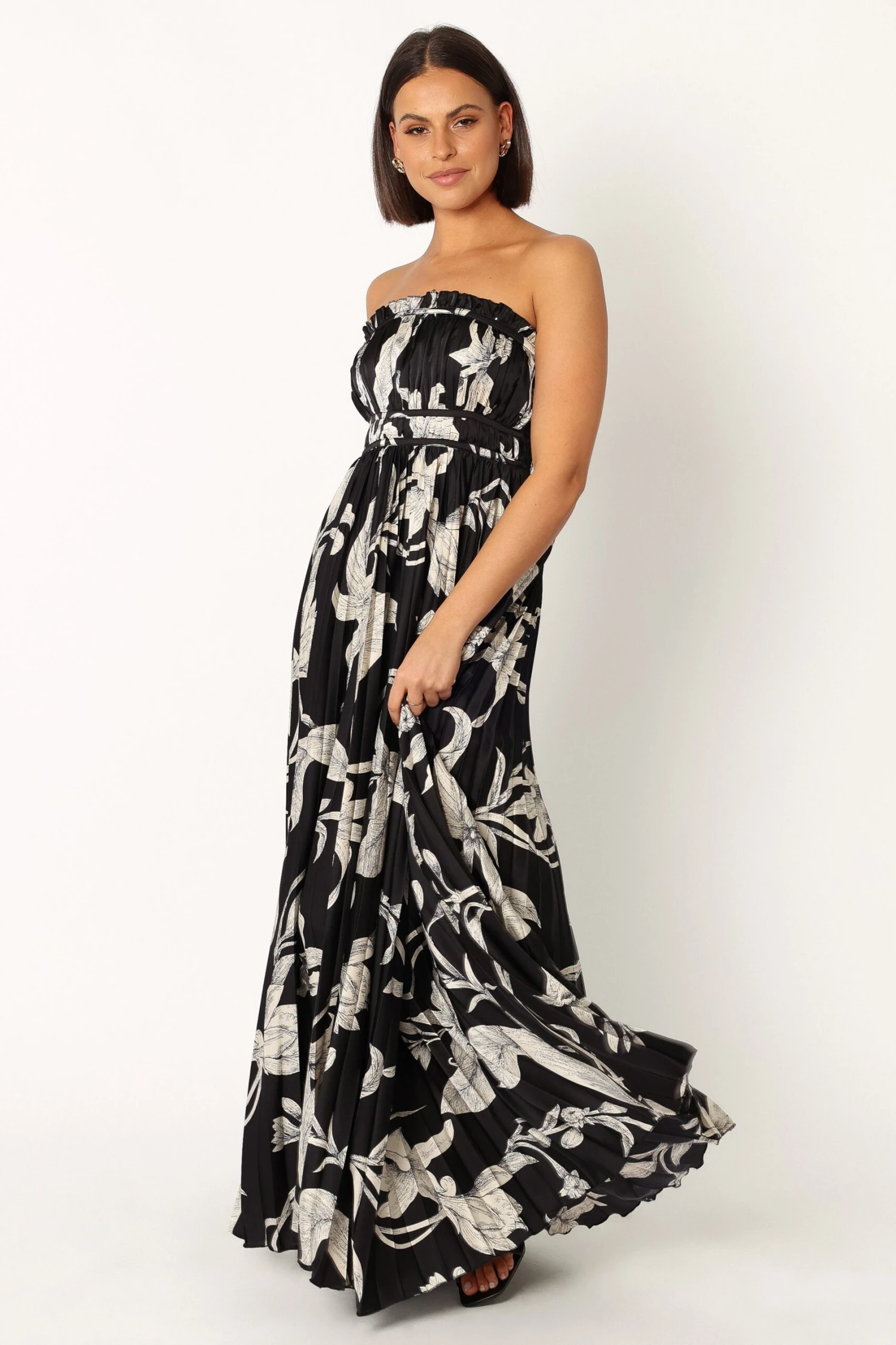 Angelique Strapless Maxi Dress - Black Floral 9 Angelique Strapless Maxi Dress - Black Floral - Image 7