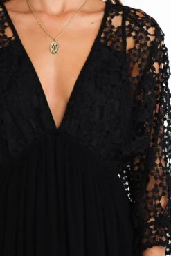 Carrie Dress - Black 15 Carrie Dress - Black -Fashion Dress petal and pup usa dresses carrie dress black 31477215232177