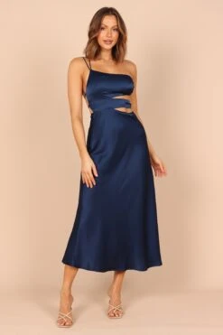 Forelle One Shoulder Cut Out Midi Dress - Navy -Fashion Dress petal and pup usa dresses forelle one shoulder cut out midi dress navy 32396383518897