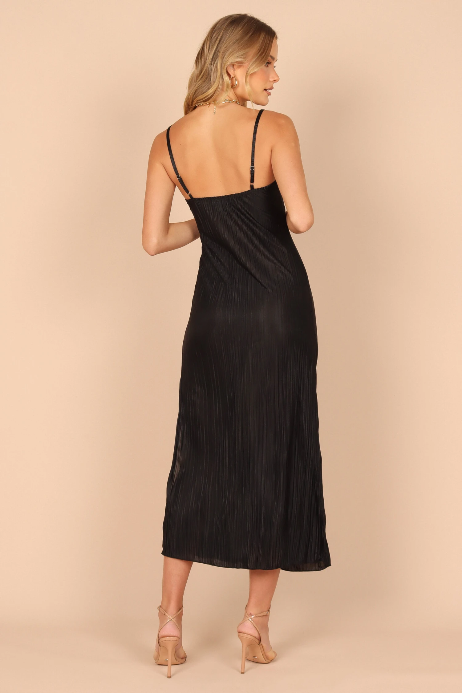 Frenchie Cut Out Pleated Midi Dress - Black 6 Frenchie Cut Out Pleated Midi Dress - Black - Image 4