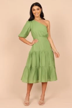 Milla One Shoulder Tiered Midi Dress - Green -Fashion Dress petal and pup usa dresses milla one shoulder tiered midi dress green 32465631346865