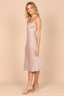 Poppy Cut Out Midi Dress - Lilac -Fashion Dress petal and pup usa dresses poppy cut out midi dress lilac 32390894518449