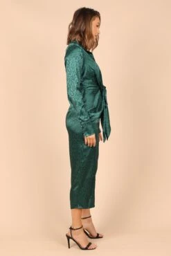 Tanzy Long Sleeve Midi Dress - Emerald -Fashion Dress petal and pup usa dresses tanzy long sleeve midi dress emerald 32409710952625