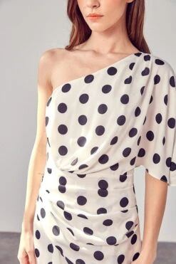 Daisy One Shoulder Midi Dress - Black Polka Dot 13 Daisy One Shoulder Midi Dress - Black Polka Dot -Fashion Dress petal and pup usa one shoulder wrap dress 33524481589425